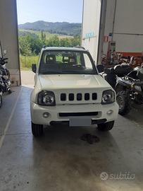 suzuki jimmi