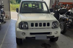 suzuki jimmi