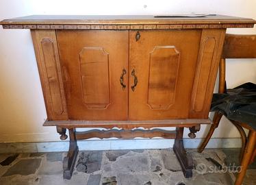 Piccola credenza da ingresso 100 x 33 x 85h