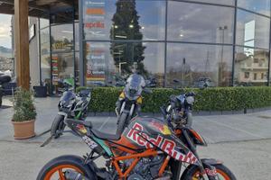 KTM 1290 Super Duke R