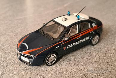 Modellini auto carabinieri e polizia