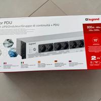 Legrand UPS-KEOR PDU 800VA 8 SCH da Rack con PDU