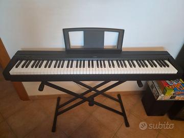 Yamaha Digital Piano P-35, custodia e supporto