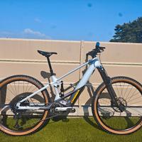 E-bike enduro Orbea Wild M20 Carbon tg.M 160-185cm