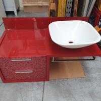 Mobile da bagno sospeso rosso