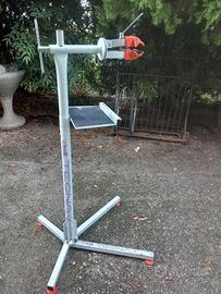 Cavalletto manutenzione bicicletta