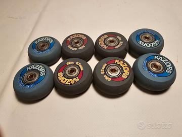 8 Ruote Razors Aggressive 57mm 88a/92a +cuscinetti