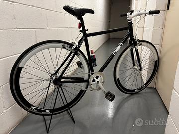 Bicicletta Scatto Fisso - Custom Oakley