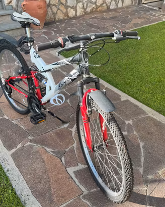 Mountain bike bi-ammortizzata Fréjus Snake 26"