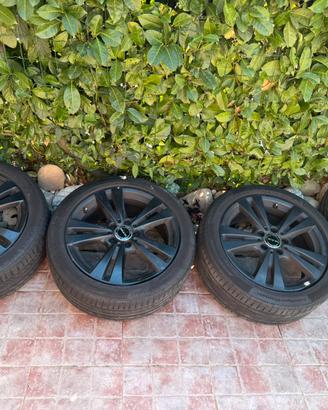Cerchi in lega mercedes benz 17” + gomme estive
