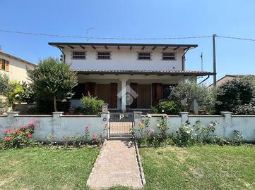 VILLA SINGOLA A RAVENNA