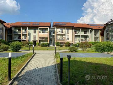 AVIGLIANA - 2 LOCALI CON AREA ESTERNA E CANTINA