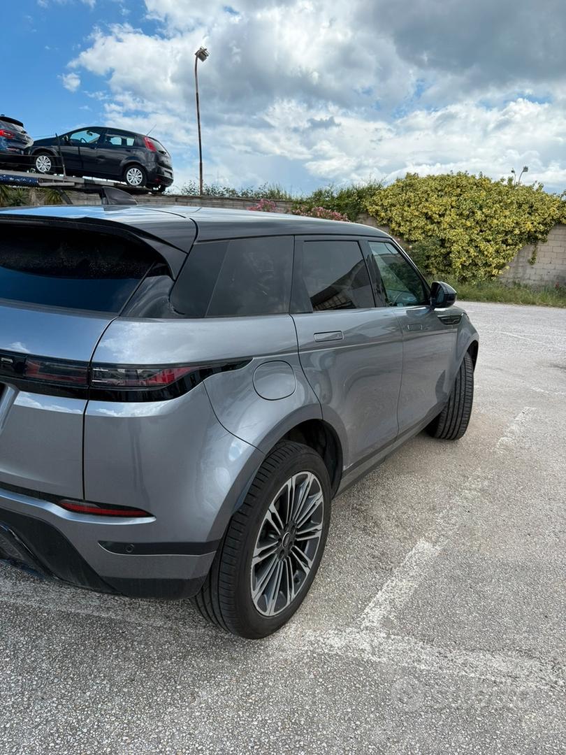 Land Rover Range Rover Evoque 2024 photo 4