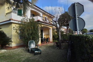 Casa indipendente con giardino privato