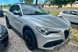 Alfa Romeo Stelvio 2.2 t B-Tech Q4 210cv auto