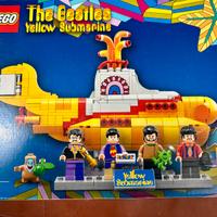 LEGO 21306 THE BEATLES - YELLOW SUBMARINE
