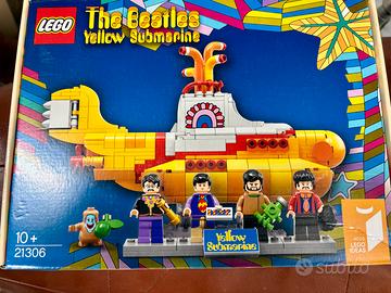 LEGO 21306 THE BEATLES - YELLOW SUBMARINE