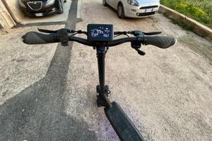 Monopattino elettrico i scooter 2000w