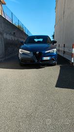 alfa romeo stelvio 29.000km full