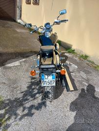 Suzuki introdurre VZ 800M
