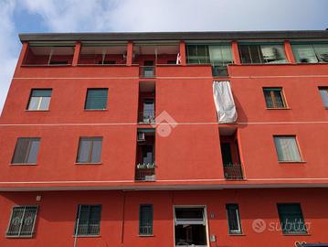 MONOLOCALE A MILANO