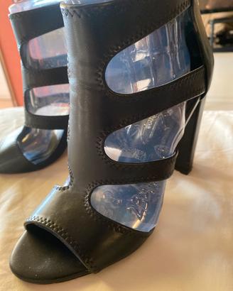 Scarpe nere