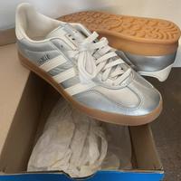 scarpe adidas argento taglia 43