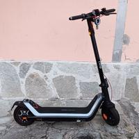 Monopattino KQi3 Max