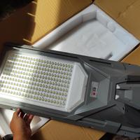 Lampione Solare LED Esterno IP67,Sensore Movimento