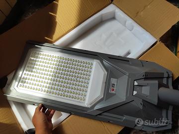 Lampione Solare LED Esterno IP67,Sensore Movimento