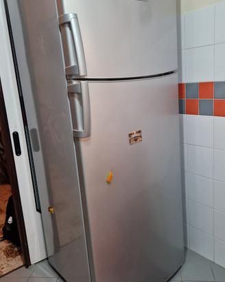 Frigorifero Whirpool  da riparare