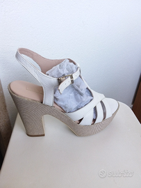 Scarpe aperte per donna bianche con tacco estive