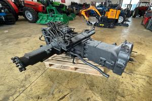 New Holland TL 100 Ricambi Trasmissione Completa