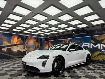 Porsche Taycan 4S Performance (988)