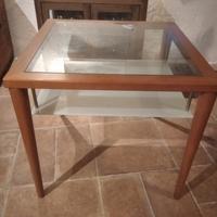 Tavolino per soggiorno, camera. 