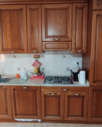 CUCINA IN NOCE - ARREDO 3