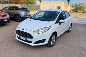 Ford Fiesta 1.5 TDCi 75CV Titanium led keyless