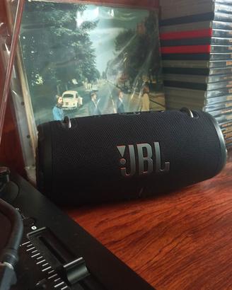 JBL xtreme 3