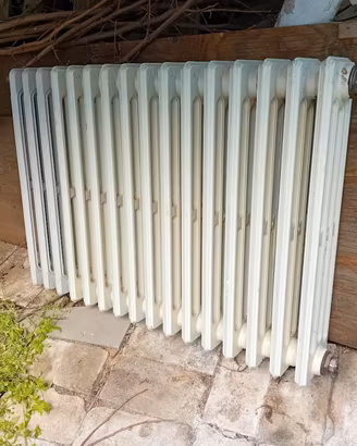 radiatore calorifero termosifone ghisa