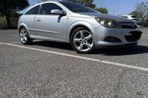 Opel Astra GTC 2008 3 porte 1.7 Diesel 237.000 km