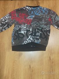 Maglia Guess a Maniche Lunghe – Stile Top