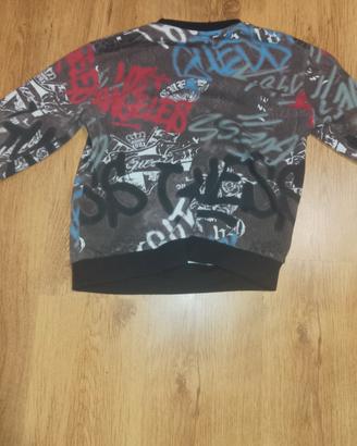 Maglia Guess a Maniche Lunghe – Stile Top