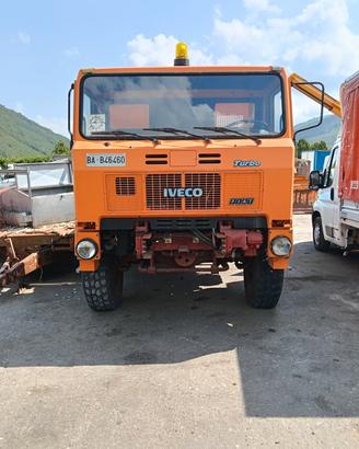 Iveco ACM 80.17 ribaltabile trilaterale