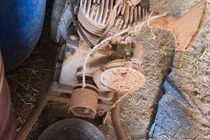 trattore e motore agricolo