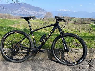 MTB full carbon