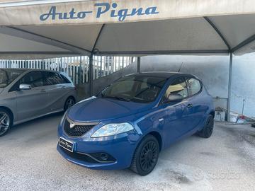 Lancia Ypsilon 1.3 MJT 16V 95 CV 5 porte
