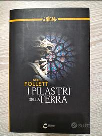 I pilastri della terra Ken Follett - 9788804666929