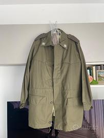 Abbigliamento da cerimonia militare