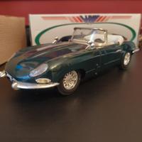 Modellino Luxe car Jaguar E-type cabrio
