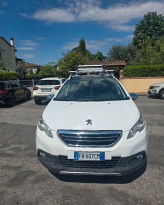 Peugeot 2008 1.6 bluehdi 120cv Gancio Traino Allur